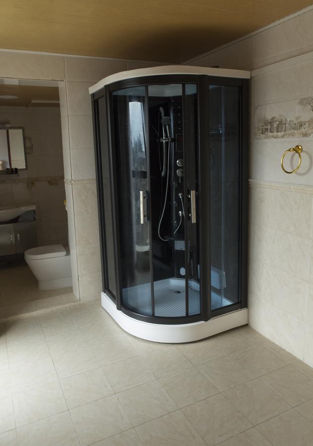 דואלה Mbayaville Hotel מראה חיצוני תמונה